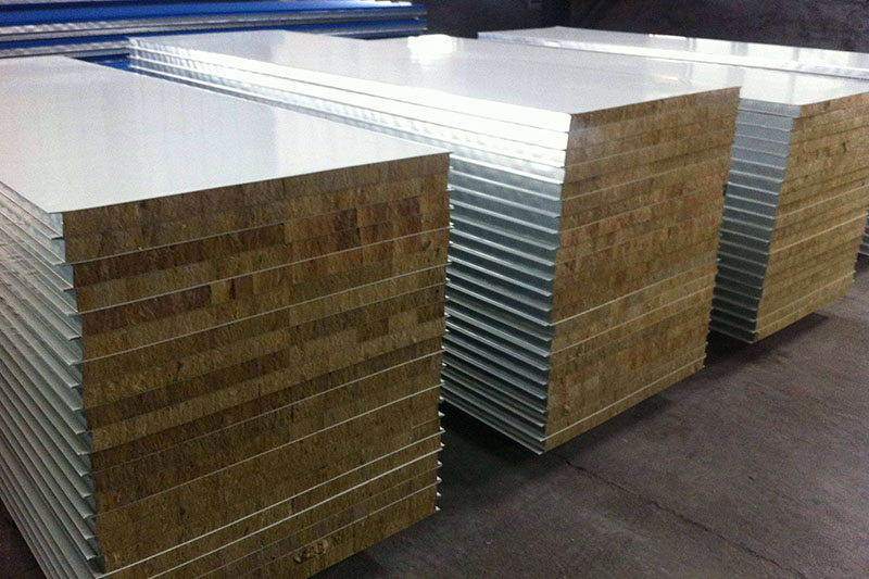 巖棉復(fù)合板